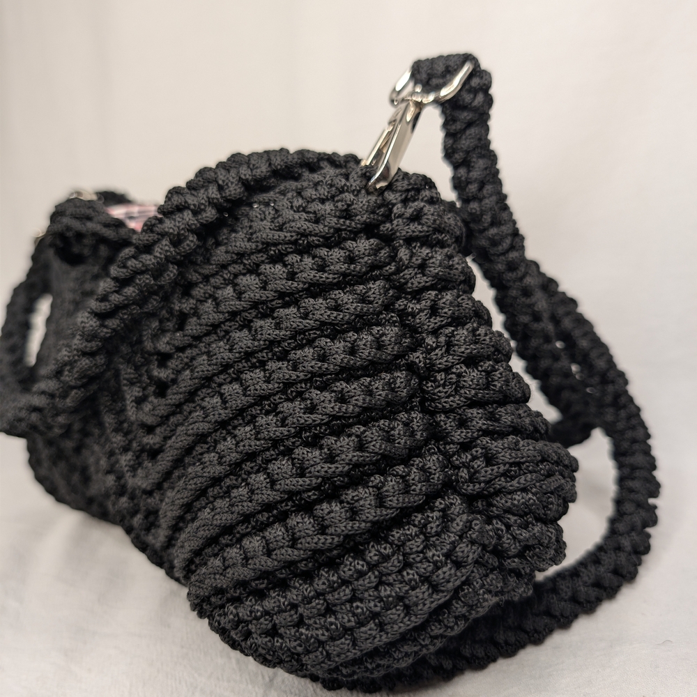 The Braided Jewel Hand Crocheted Black Chevron Crossbody Bag Lined - Picture 8 of 8